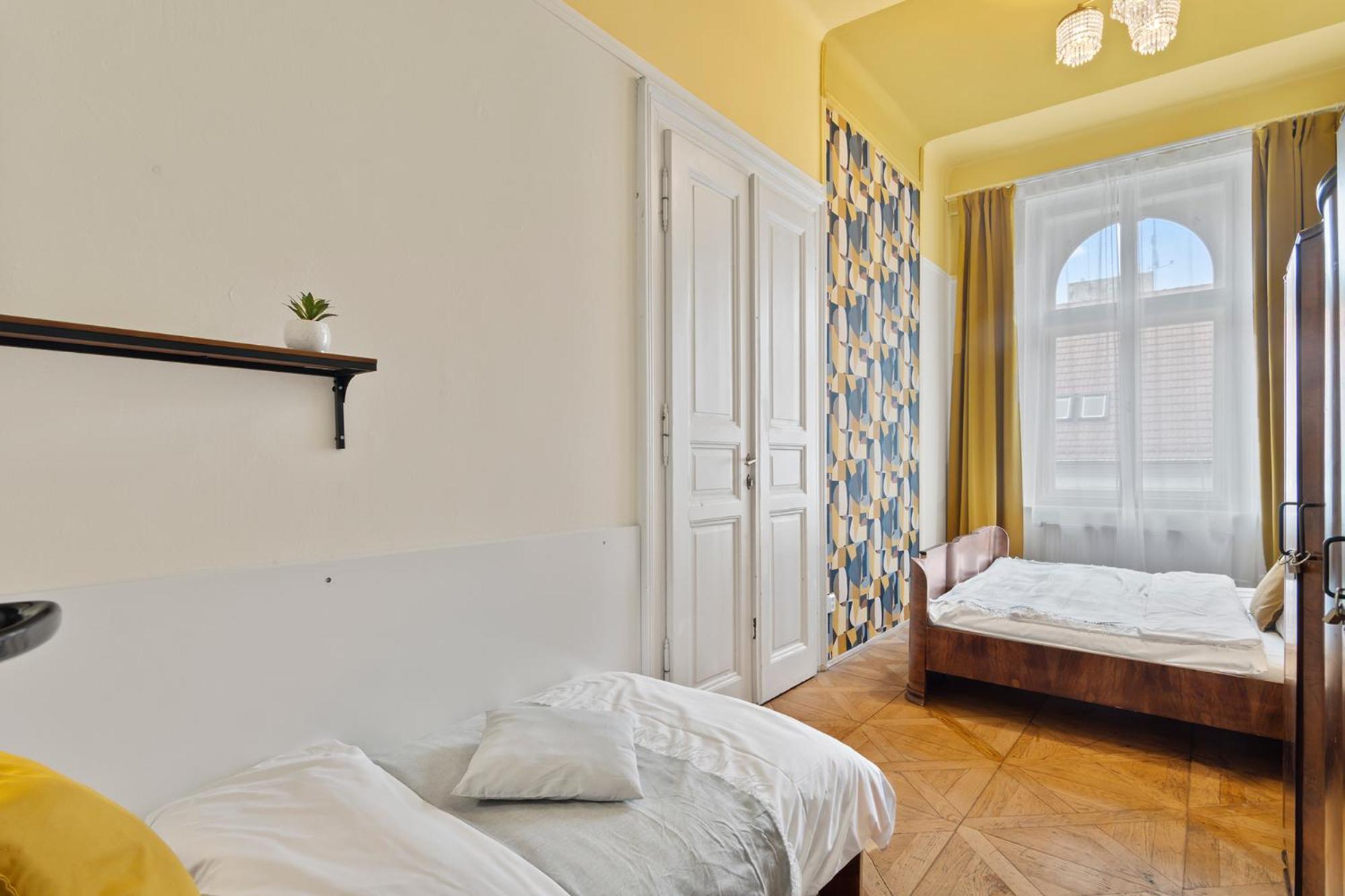 Daire Vintage Apts In Heart Of By Michal&friends