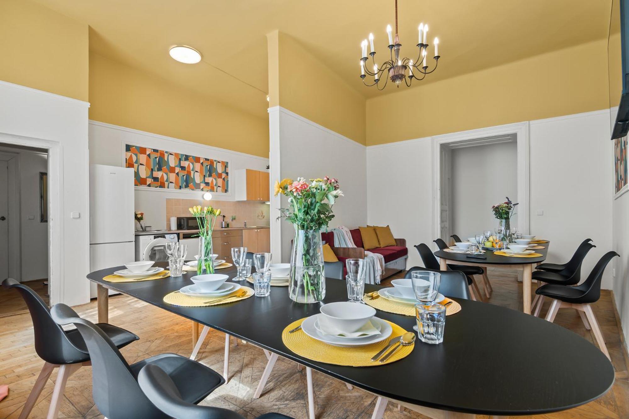 Daire Vintage Apts In Heart Of By Michal&friends *