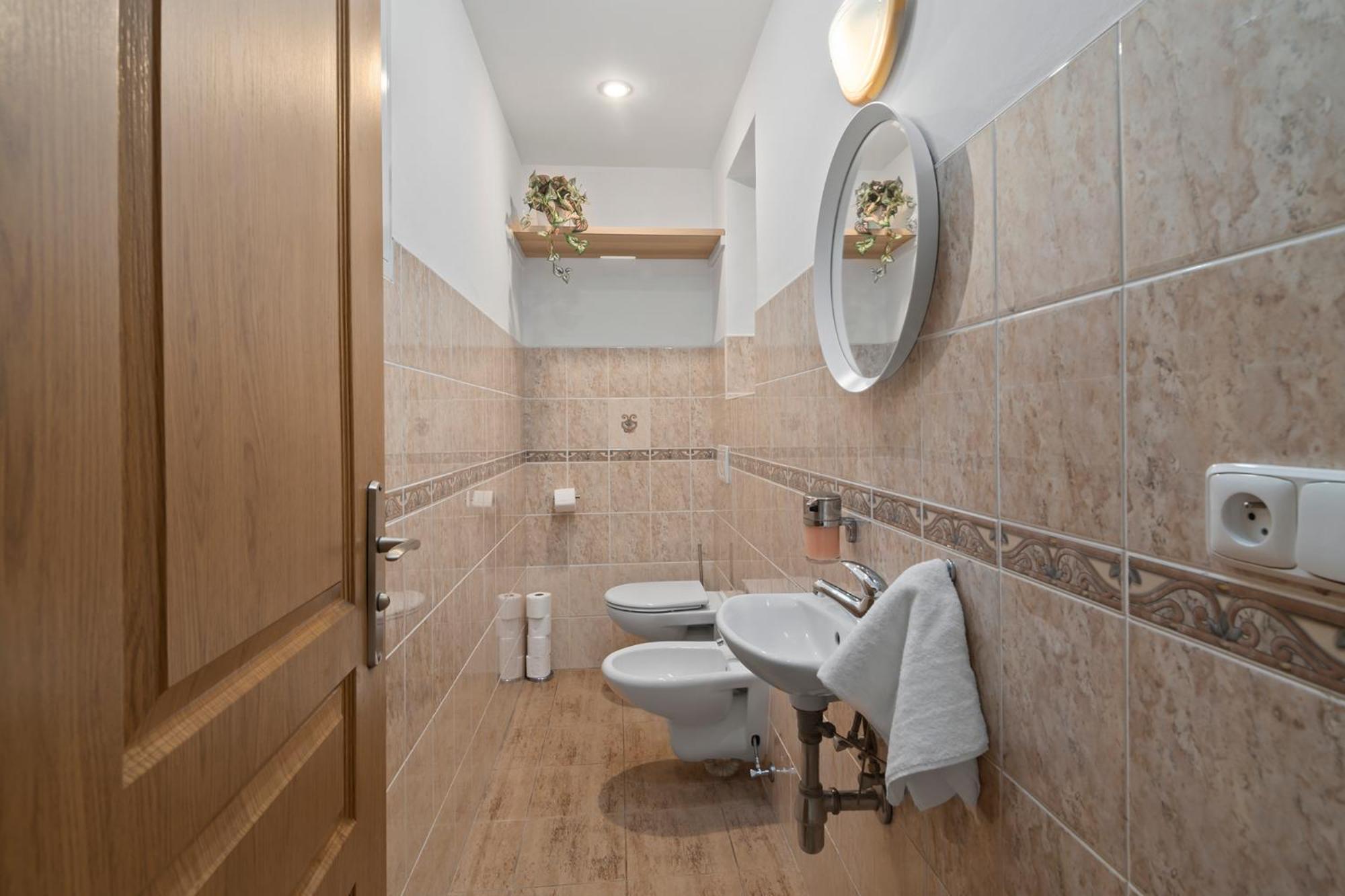 Vintage Apts In Heart Of By Michal&friends * Prag