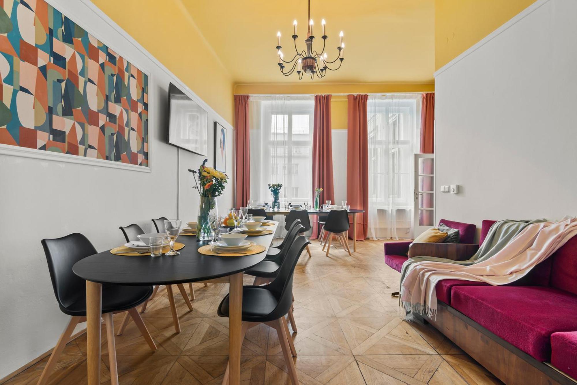 Daire Vintage Apts In Heart Of By Michal&friends